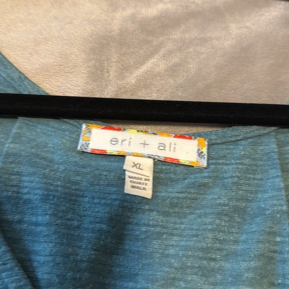 Eri + Ali blouse with butterfly sleeves XL - Picture 3 of 4